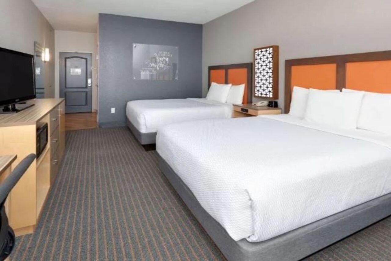 La Quinta By Wyndham Dallas Love Field Exteriér fotografie