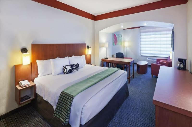 La Quinta By Wyndham Dallas Love Field Exteriér fotografie